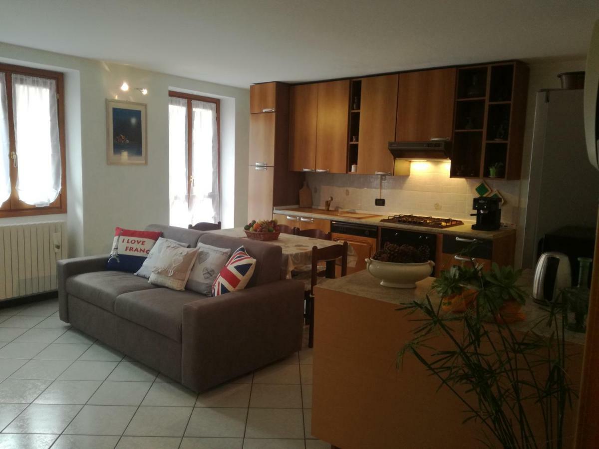Appartamento Borgo Antico Oliveto Lario Экстерьер фото
