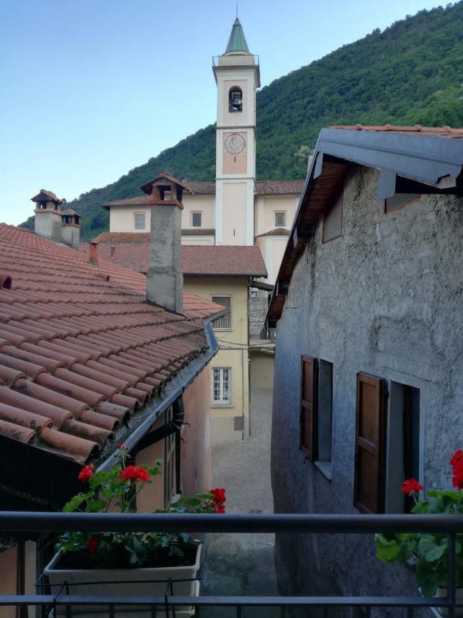 Appartamento Borgo Antico Oliveto Lario Экстерьер фото